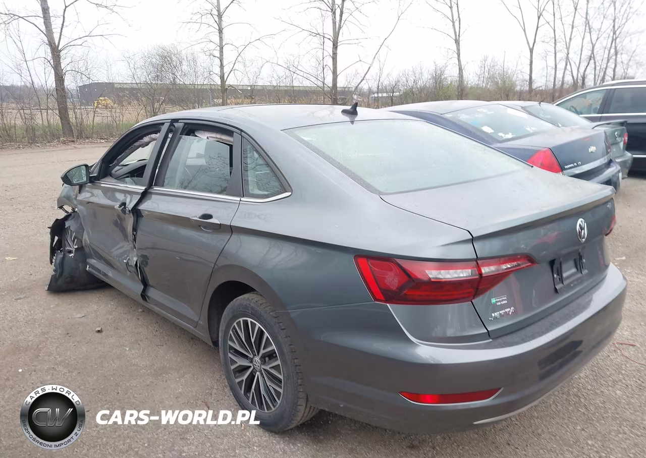 2020 Volkswagen Jetta VIN:3VWCB7BU3LM026199 - 3