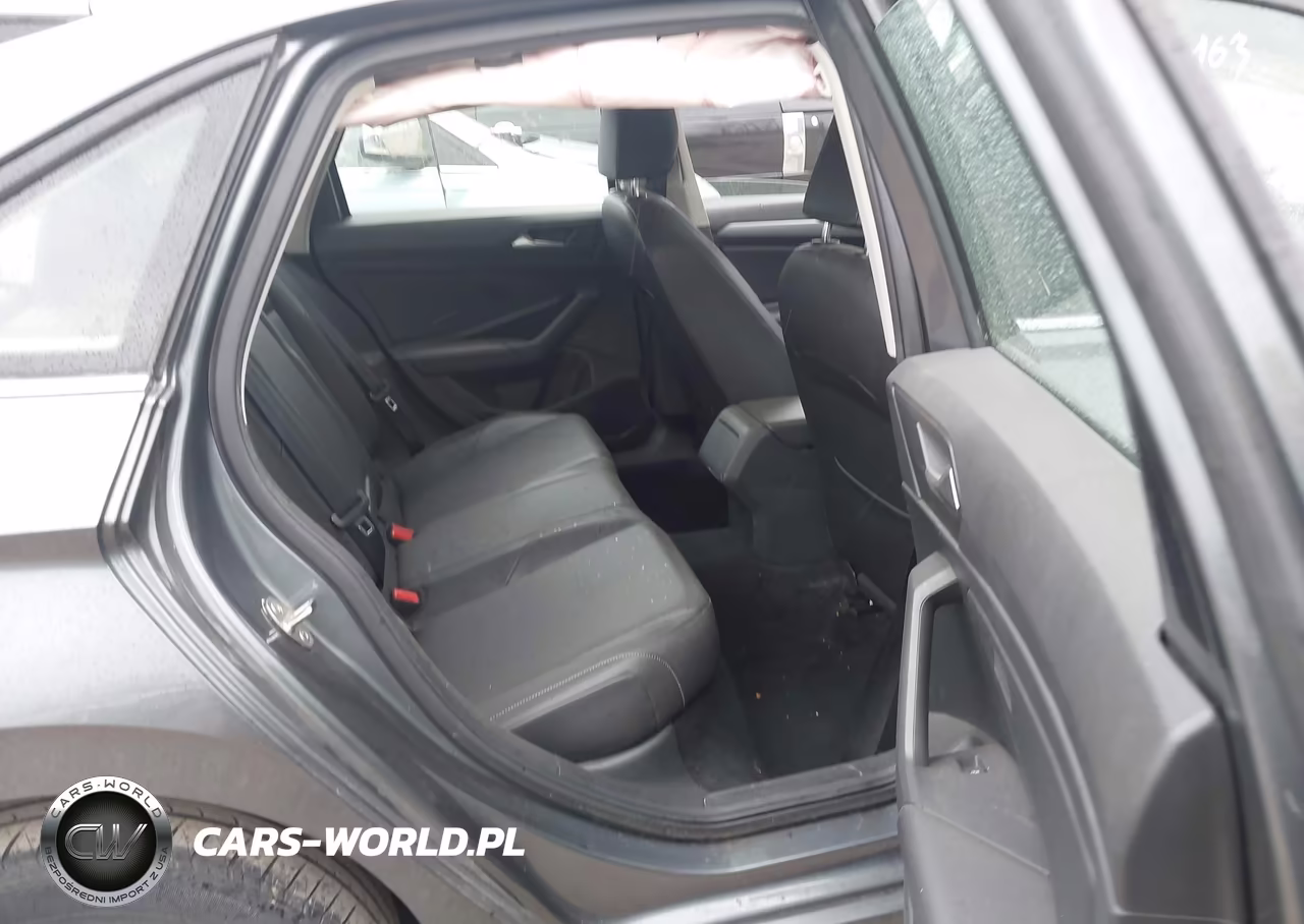 2020 Volkswagen Jetta VIN:3VWCB7BU3LM026199 - 8