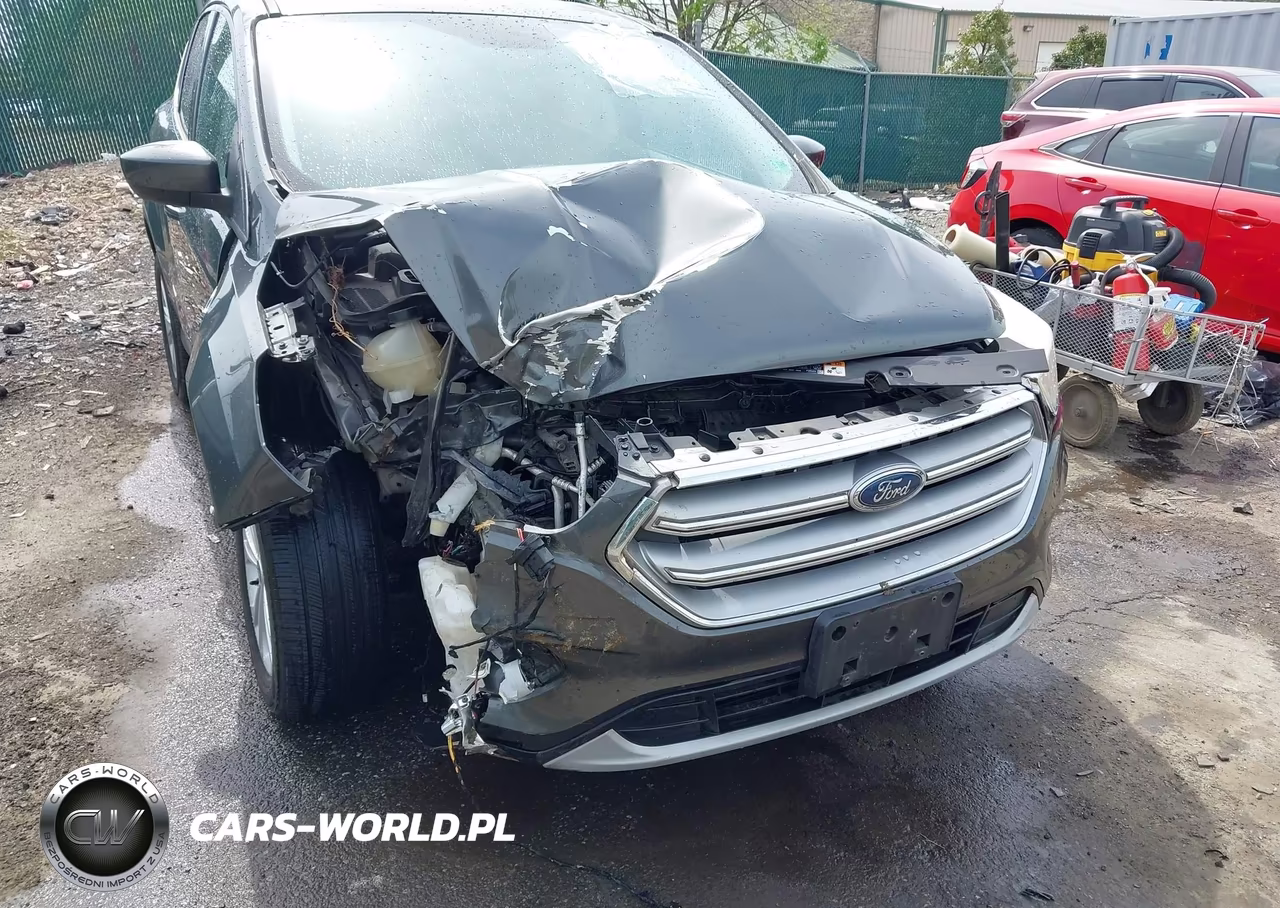 2017 Ford Escape Se VIN:1FMCU9GD6HUD14301 - 6