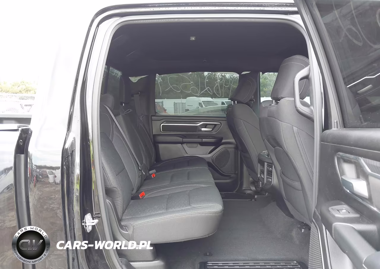2025 Ram 1500 Big Horn 4X4 5'7 Box VIN:1C6SRFFP7SN535362 - 8