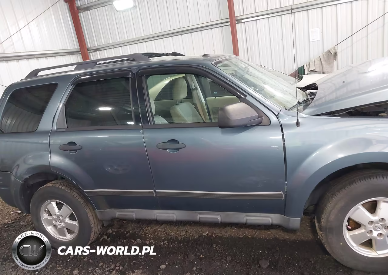 2011 Ford Escape Xlt VIN:1FMCU9DG7BKA96211 - 13