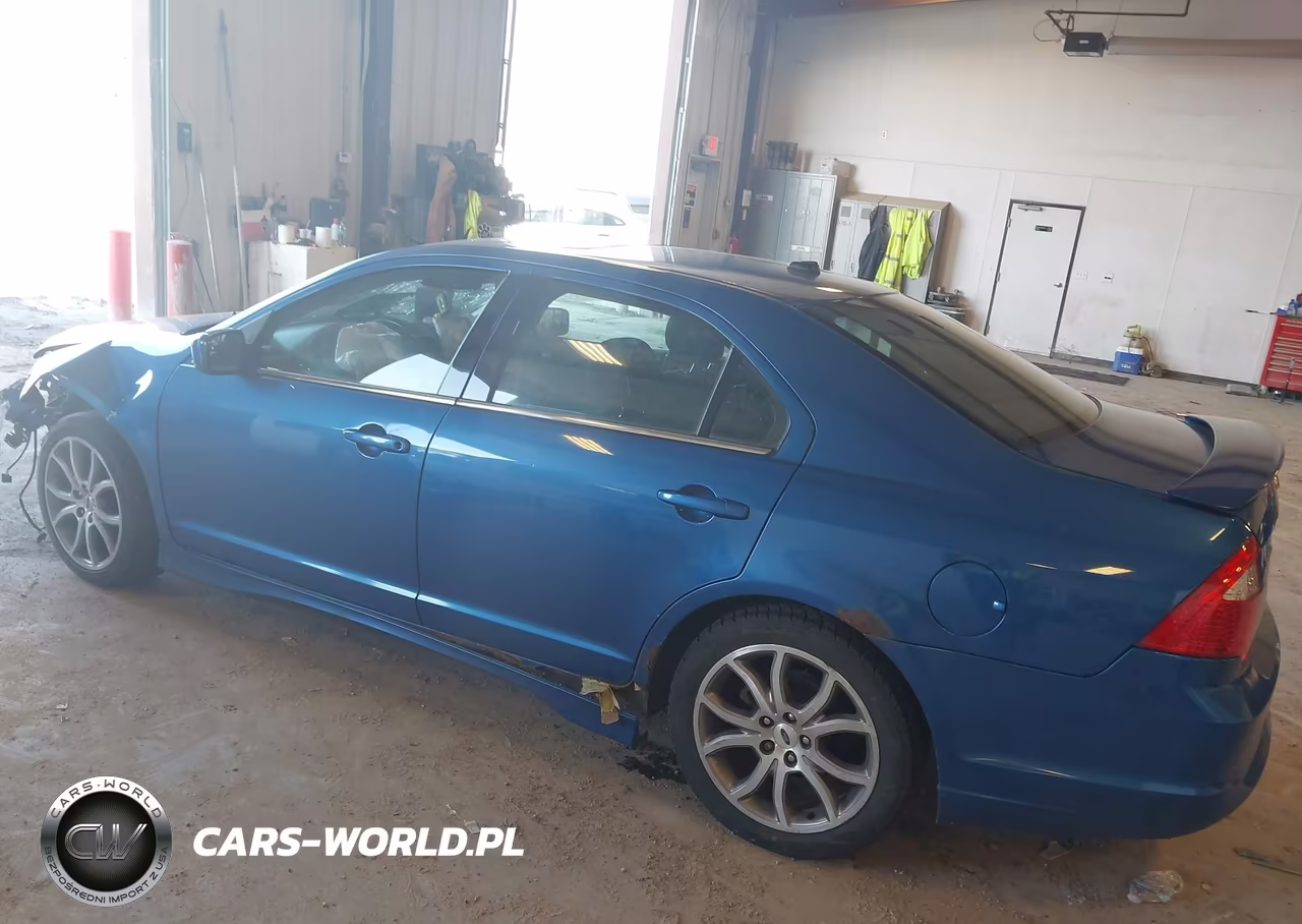 2012 Ford Fusion Se VIN:3FAHP0HA9CR335909 - 3