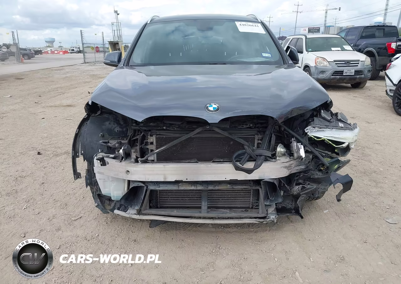 2017 BMW X1 xDrive28I VIN:WBXHT3C31H5F78131 - 13