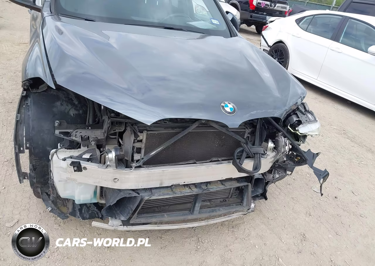2017 BMW X1 xDrive28I VIN:WBXHT3C31H5F78131 - 6