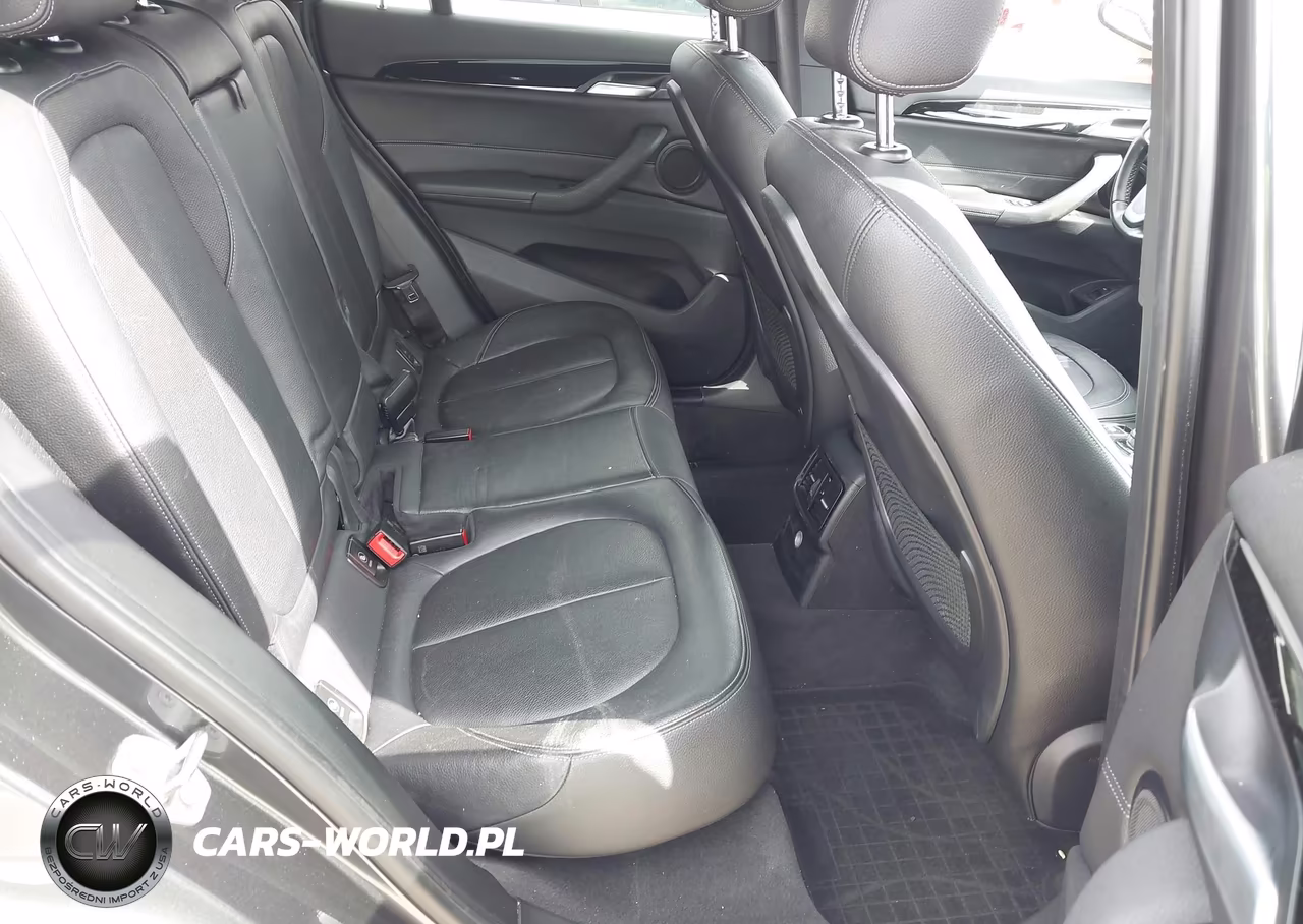 2017 BMW X1 xDrive28I VIN:WBXHT3C31H5F78131 - 8