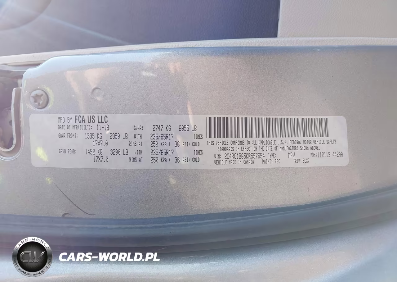 2019 Chrysler Pacifica Touring L VIN:2C4RC1BG5KR597654 - 9