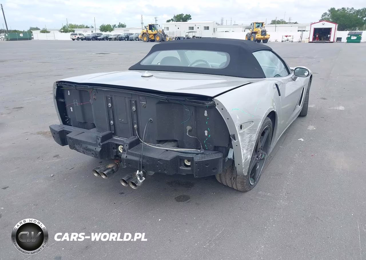 2005 Chevrolet Corvette VIN:1G1YY34U755124621 - 4