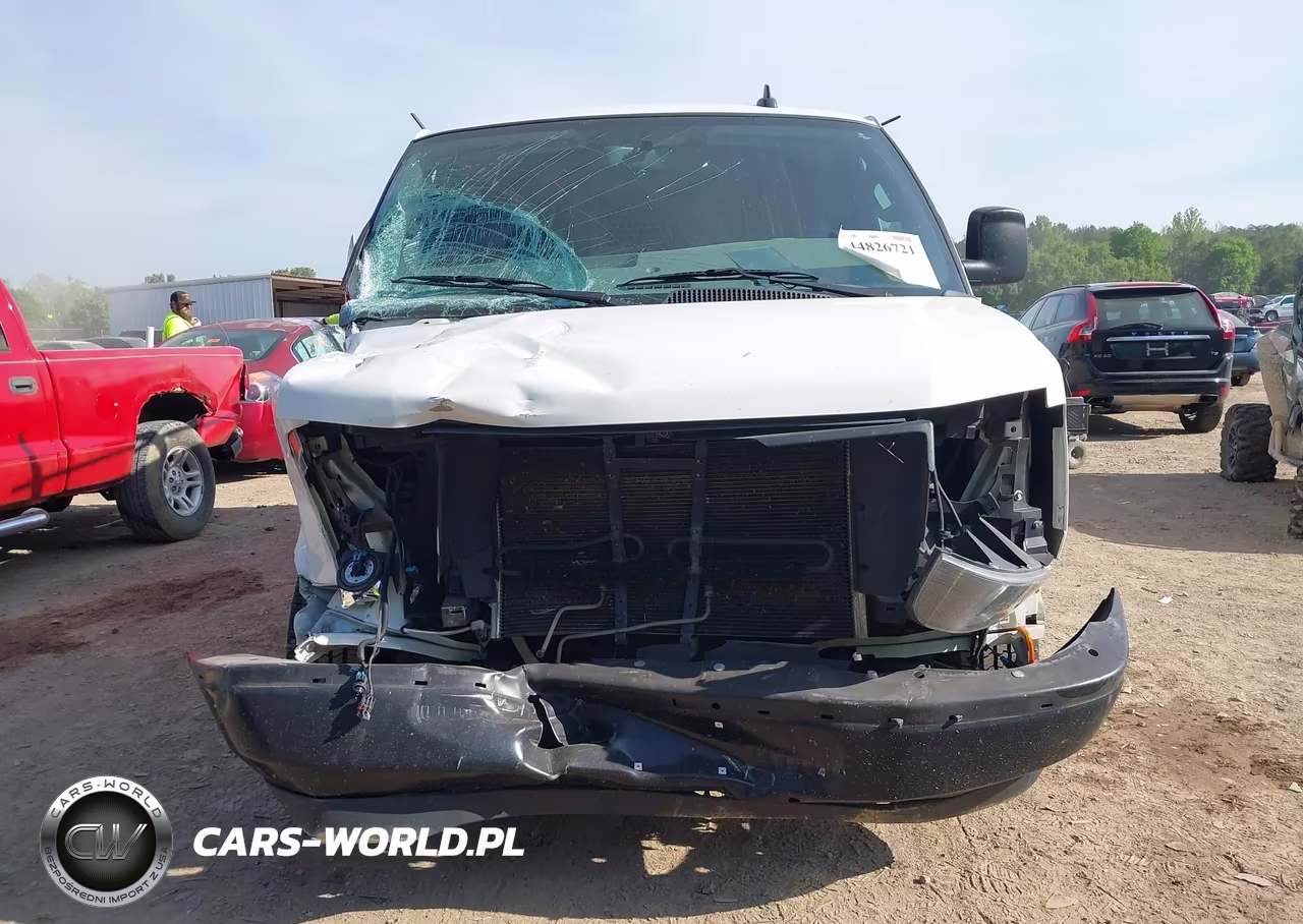 2018 Chevrolet Express 2500 Work Van VIN:1GCWGAFG5J1178787 - 13