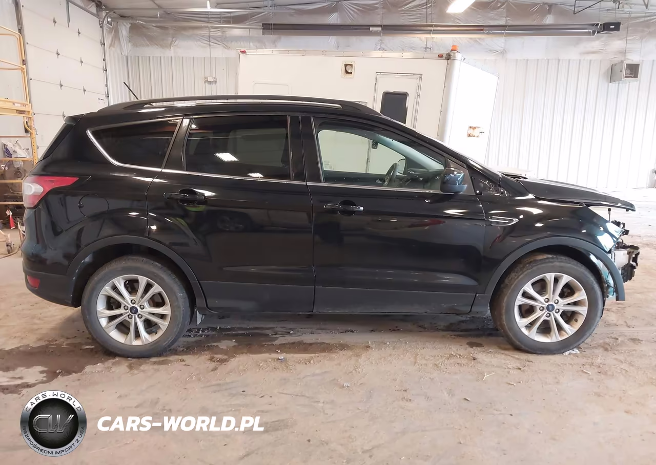 2018 Ford Escape Se VIN:1FMCU9GD3JUA29982 - 13