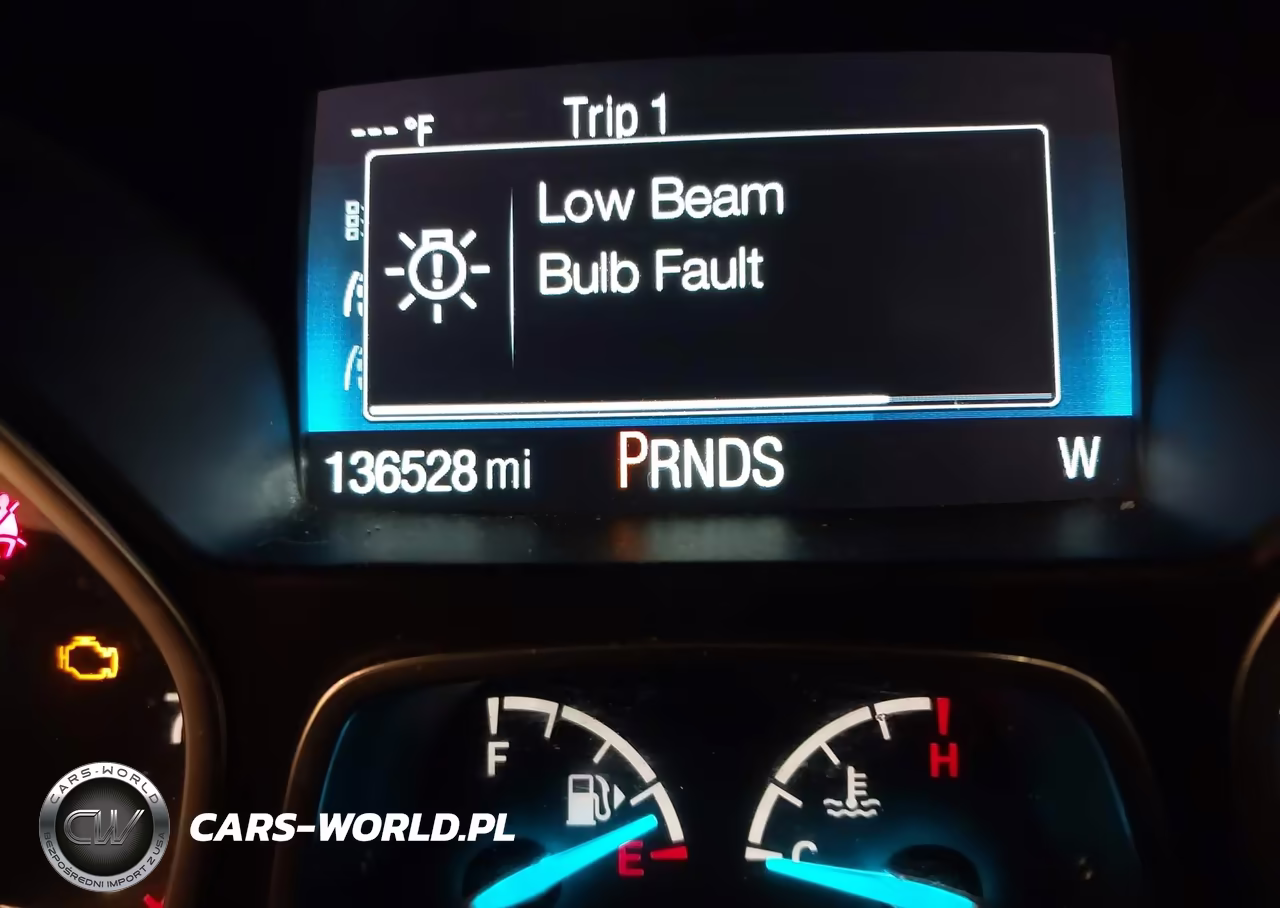 2018 Ford Escape Se VIN:1FMCU9GD3JUA29982 - 15
