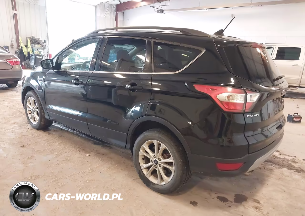 2018 Ford Escape Se VIN:1FMCU9GD3JUA29982 - 3