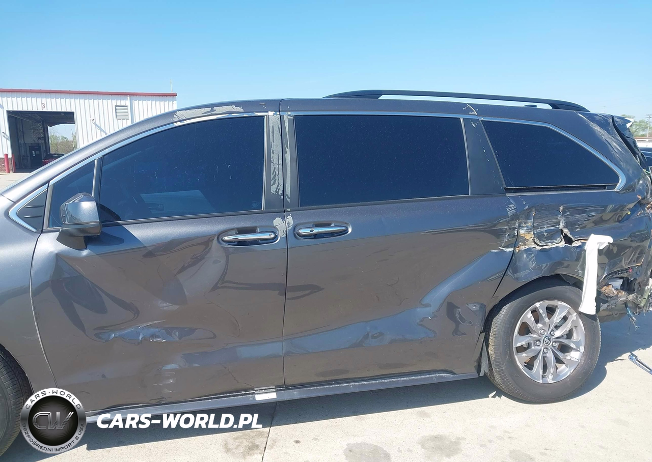 2025 Toyota Sienna Xle VIN:5TDYSKFC0SS198833 - 18
