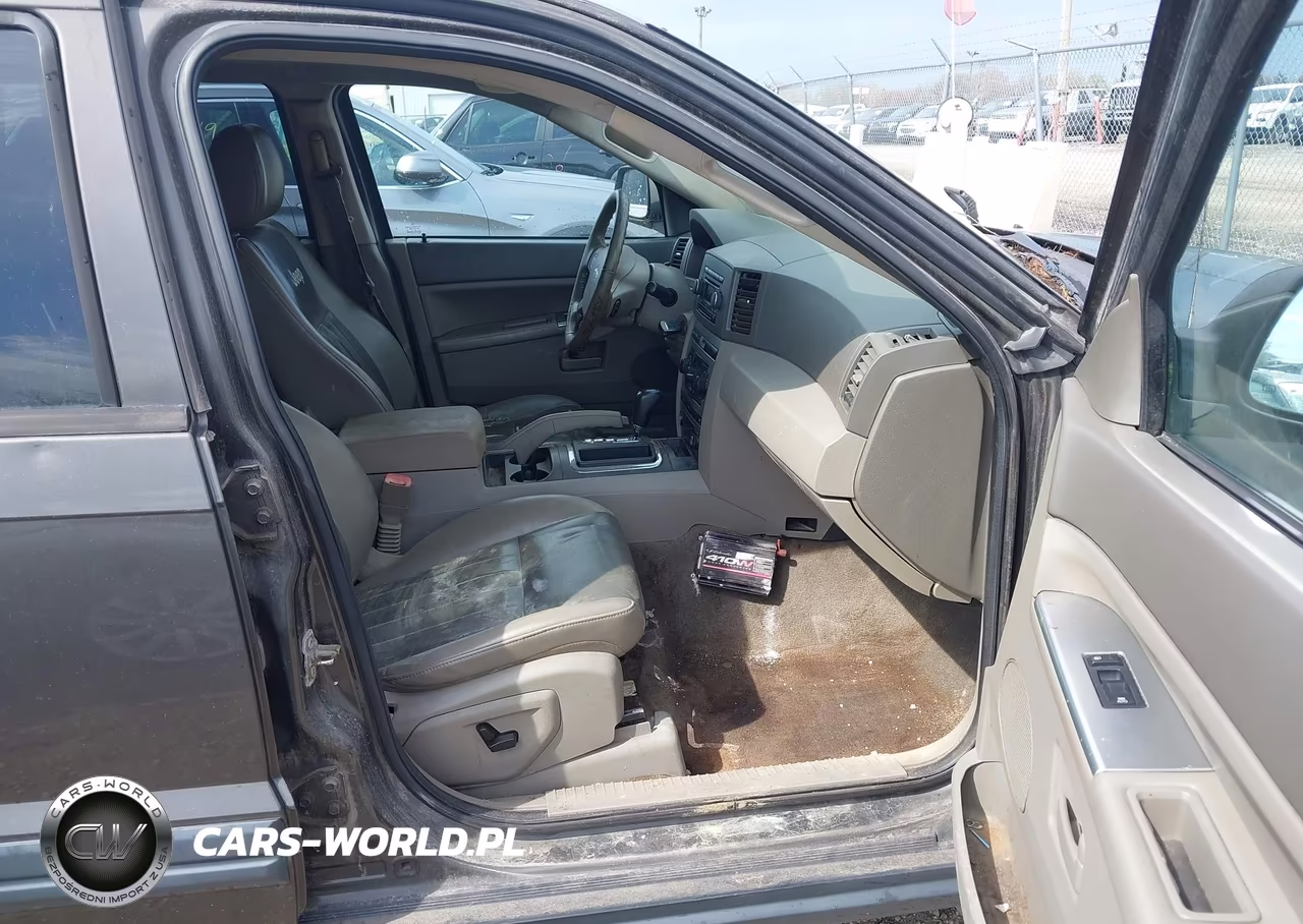 2006 Jeep Grand Cherokee Laredo VIN:1J8GR48K56C322120 - 5
