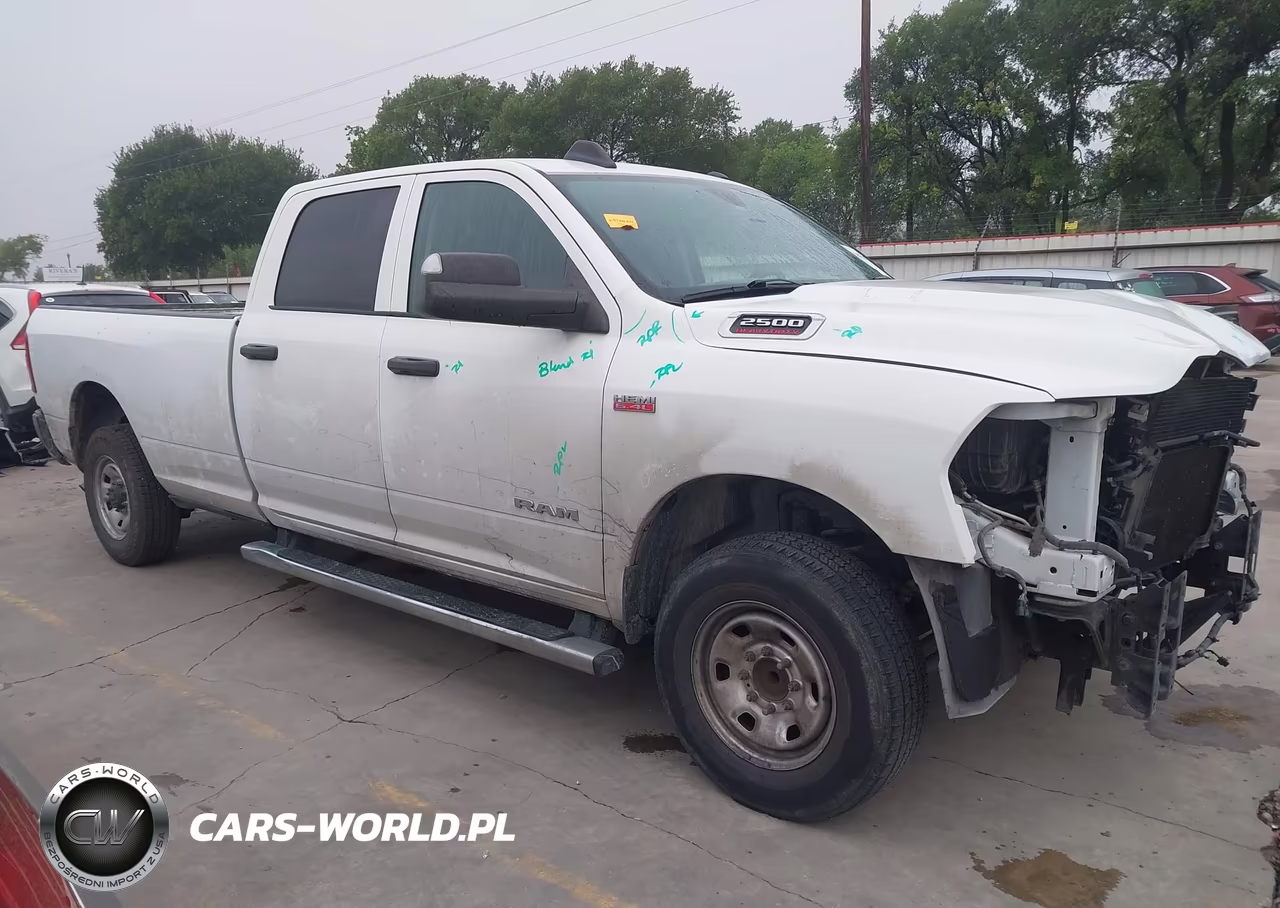 2019 Ram 2500 Tradesman 4X2 8' Box VIN:3C6UR4HJ9KG666288 - 14
