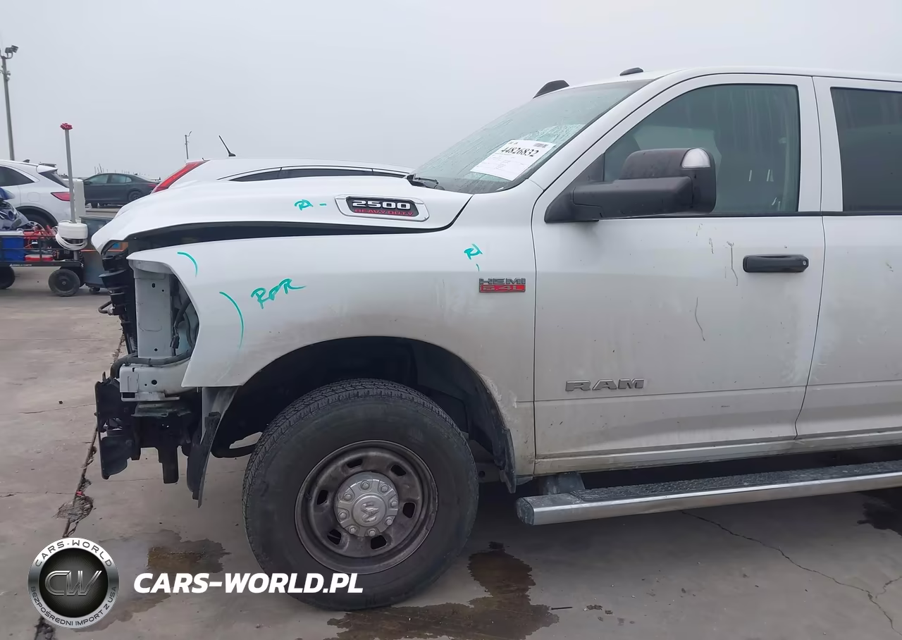 2019 Ram 2500 Tradesman 4X2 8' Box VIN:3C6UR4HJ9KG666288 - 19
