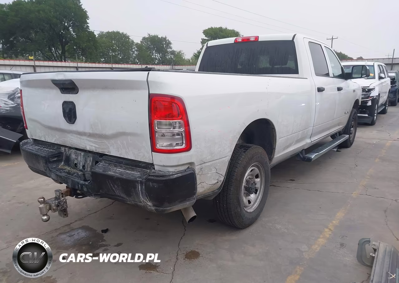 2019 Ram 2500 Tradesman 4X2 8' Box VIN:3C6UR4HJ9KG666288 - 4