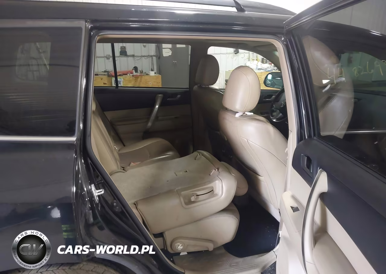 2011 Toyota Highlander Se V6 VIN:5TDBK3EH7BS041227 - 8