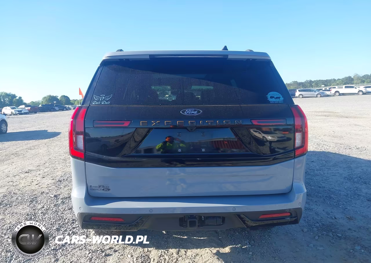 2025 Ford Expedition Tremor VIN:1FMJU1RG6SEA30880 - 16
