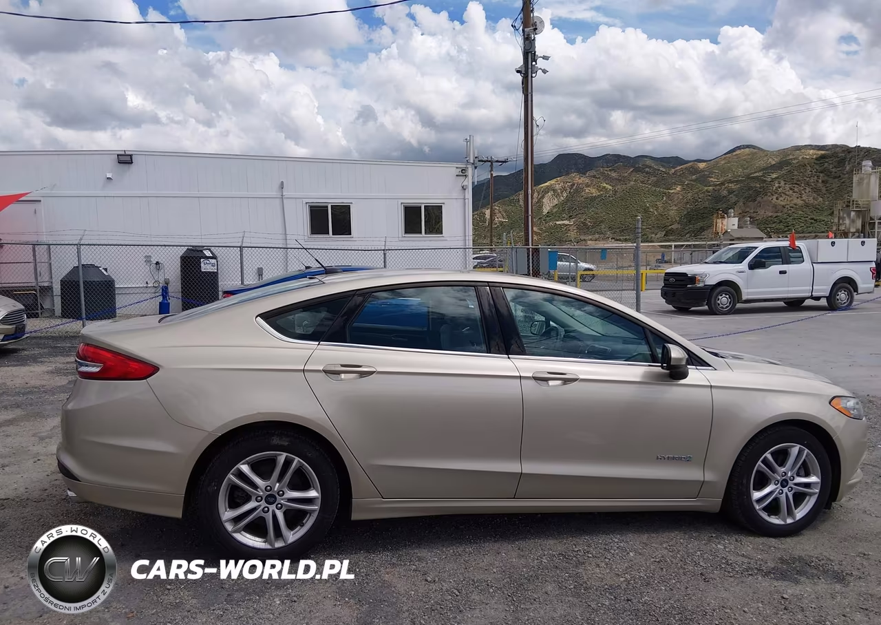 2018 Ford Fusion Hybrid S VIN:3FA6P0UU5JR209437 - 14