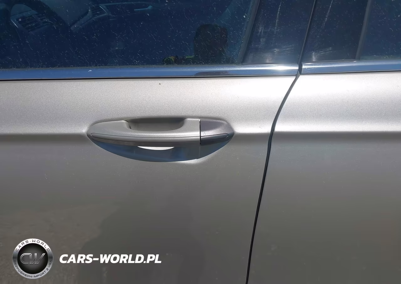 2018 Ford Fusion Hybrid S VIN:3FA6P0UU5JR209437 - 6