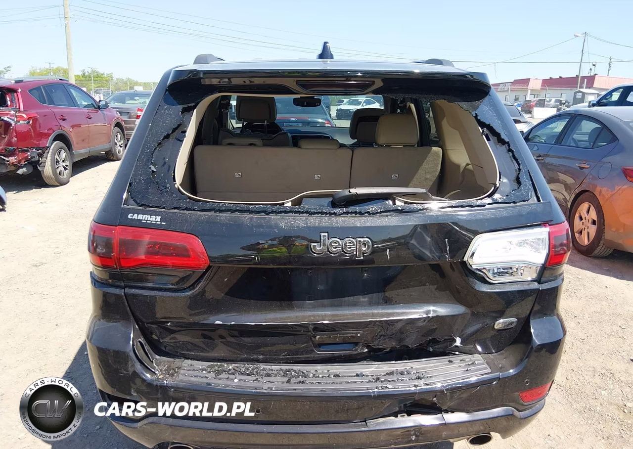 2017 Jeep Grand Cherokee Overland 4X2 VIN:1C4RJECG0HC838131 - 16