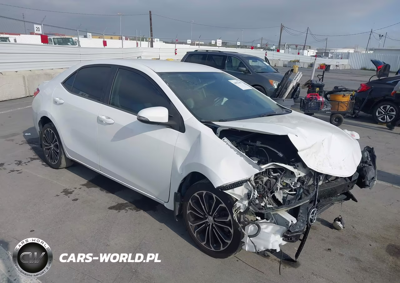 2015 Toyota Corolla S Plus