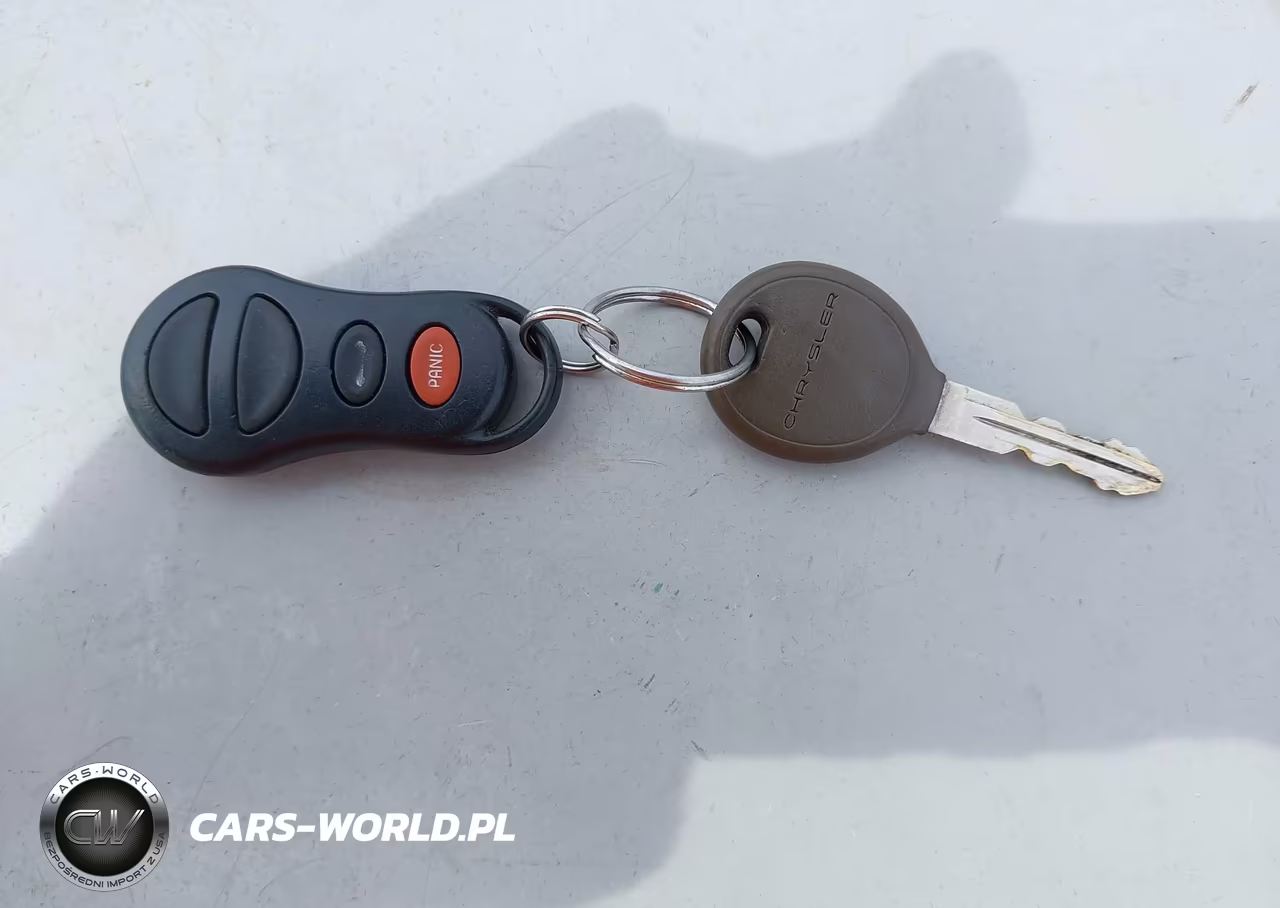 2005 Chrysler Sebring VIN:1C3EL46X75N581018 - 11