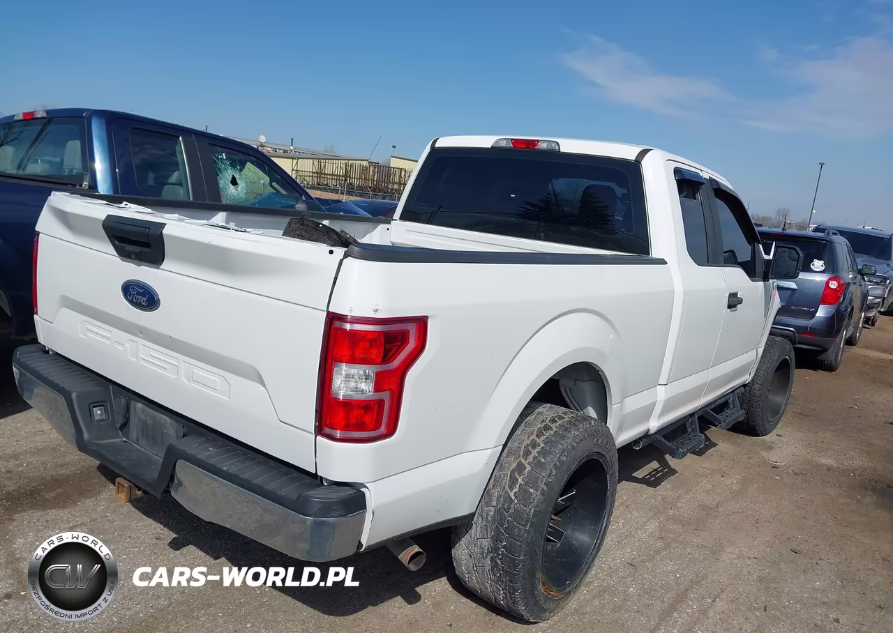 2018 Ford F-150 Xl VIN:1FTEX1EB3JFE00893 - 4