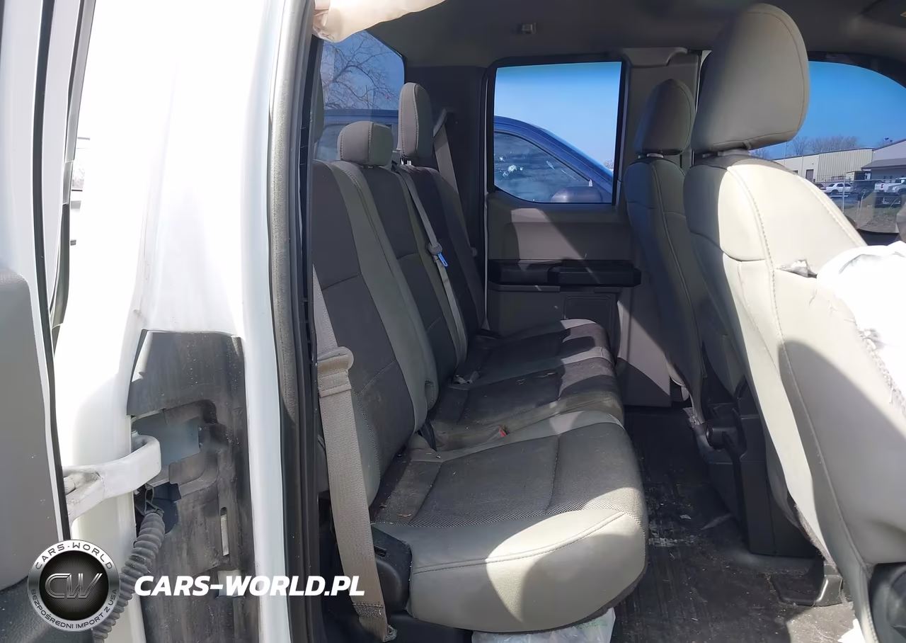 2018 Ford F-150 Xl VIN:1FTEX1EB3JFE00893 - 8