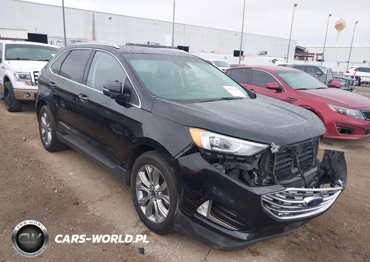 2019 Ford Edge Titanium