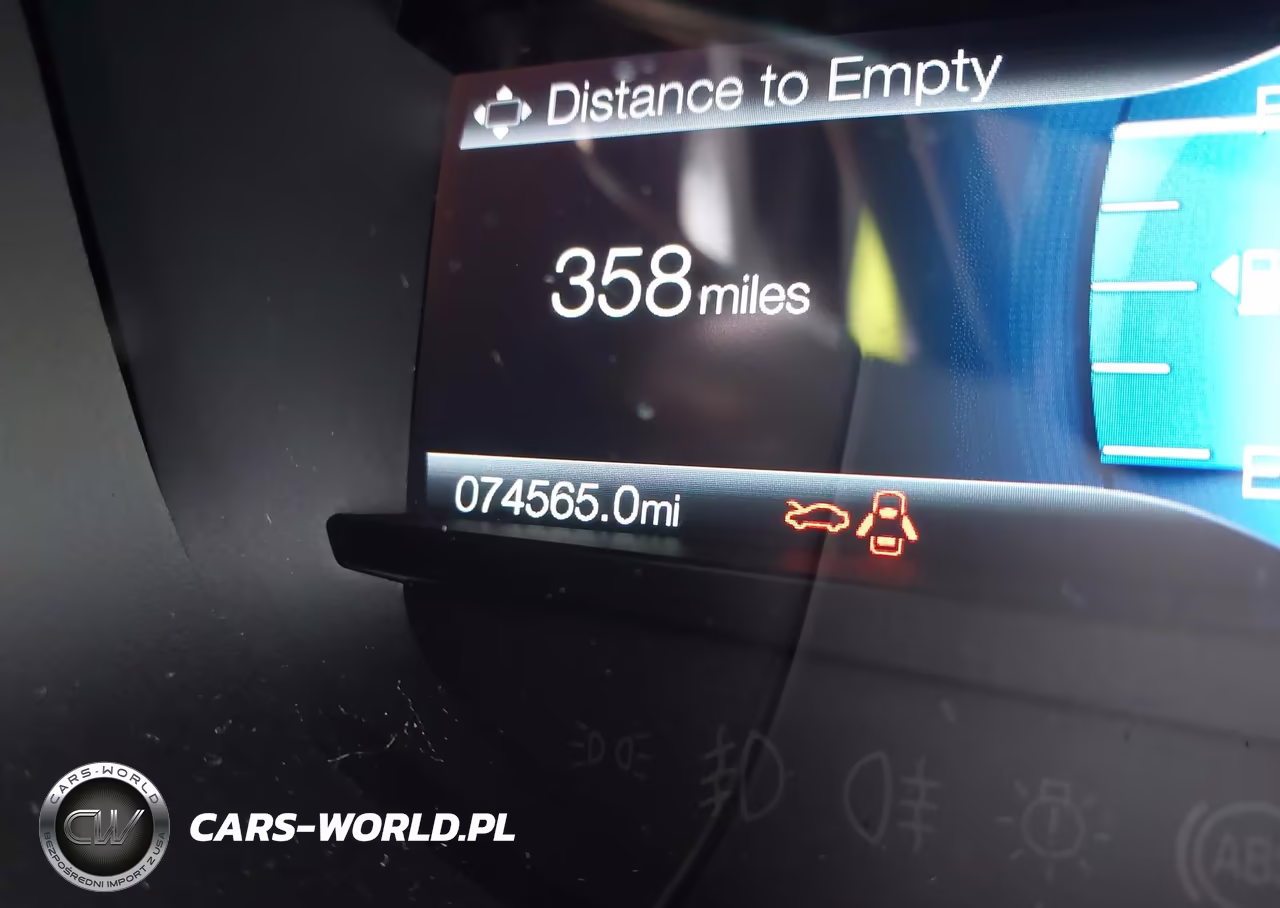 2019 Ford Edge Titanium VIN:2FMPK3K9XKBC64670 - 16
