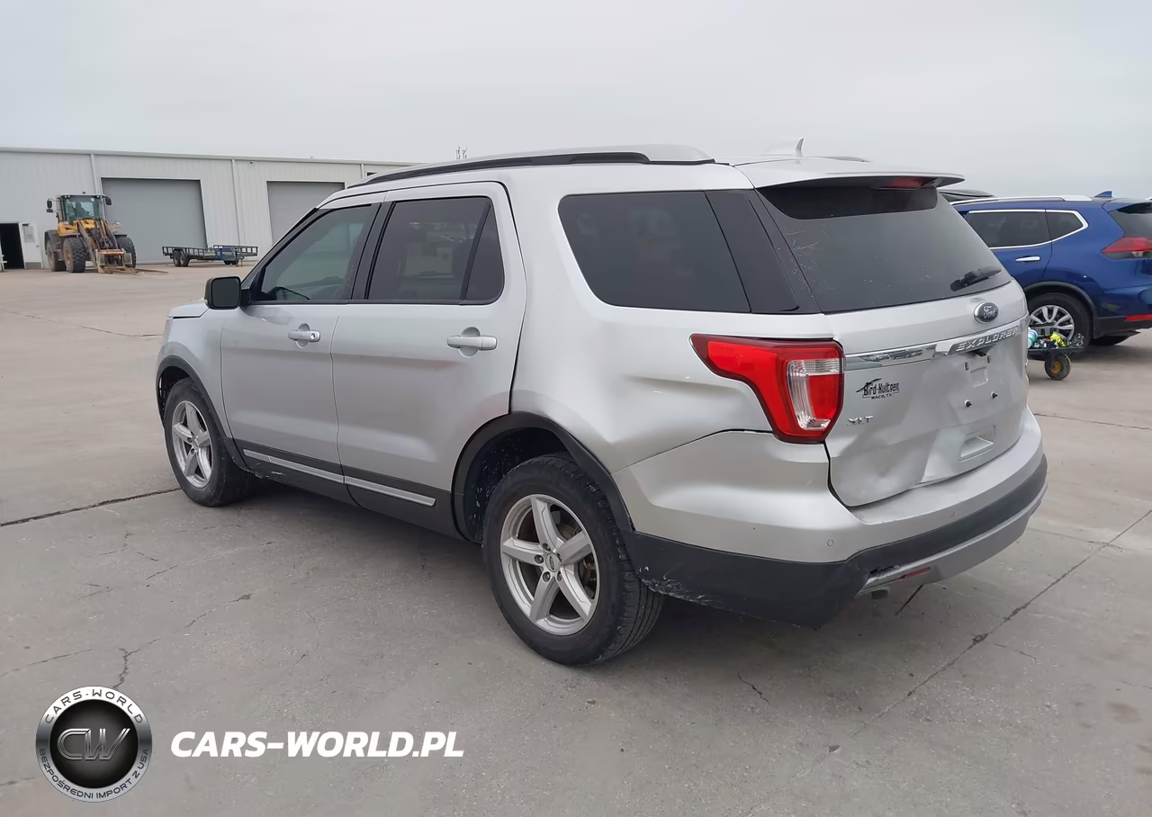 2016 Ford Explorer Xlt VIN:1FM5K7D8XGGA34470 - 3