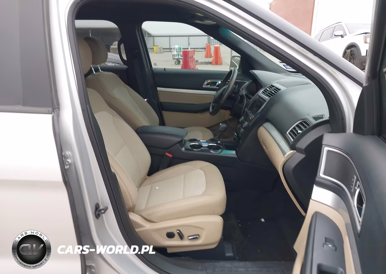 2016 Ford Explorer Xlt VIN:1FM5K7D8XGGA34470 - 5