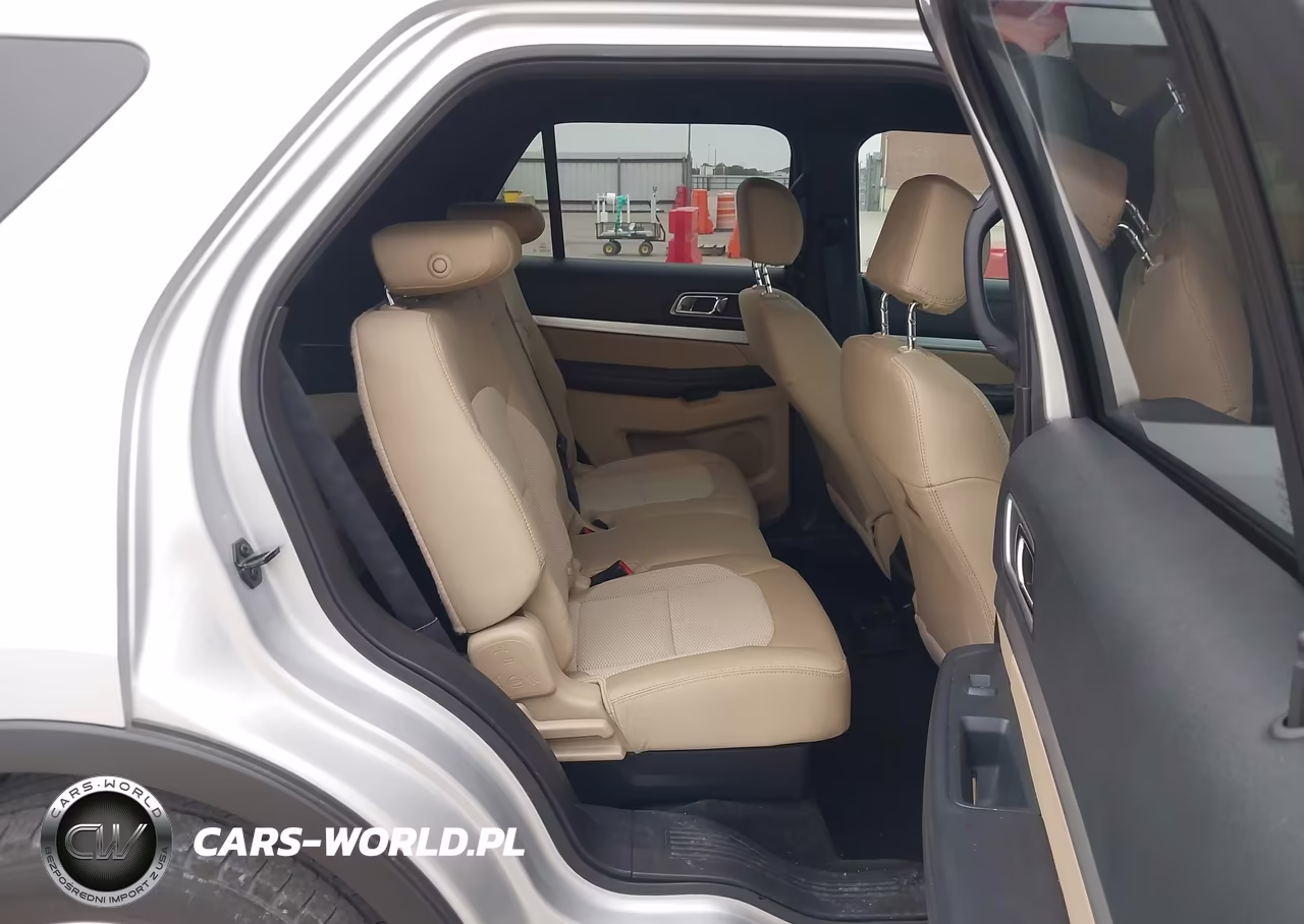 2016 Ford Explorer Xlt VIN:1FM5K7D8XGGA34470 - 8
