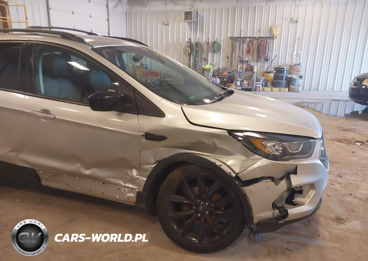 2017 Ford Escape Se VIN:1FMCU0GD3HUD93079 - 6