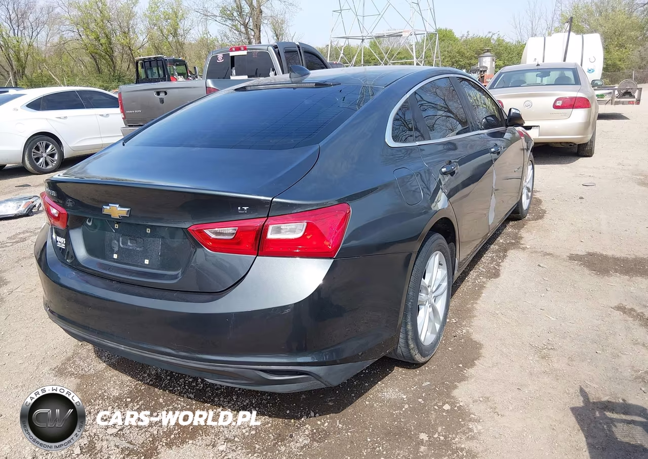 2017 Chevrolet Malibu 1Lt VIN:1G1ZE5ST4HF176256 - 4