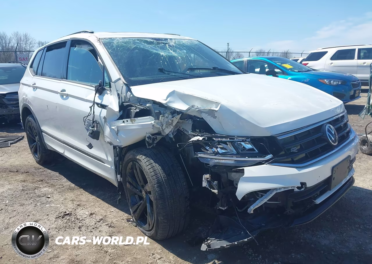 2024 Volkswagen Tiguan 2.0T Se R-Line Black