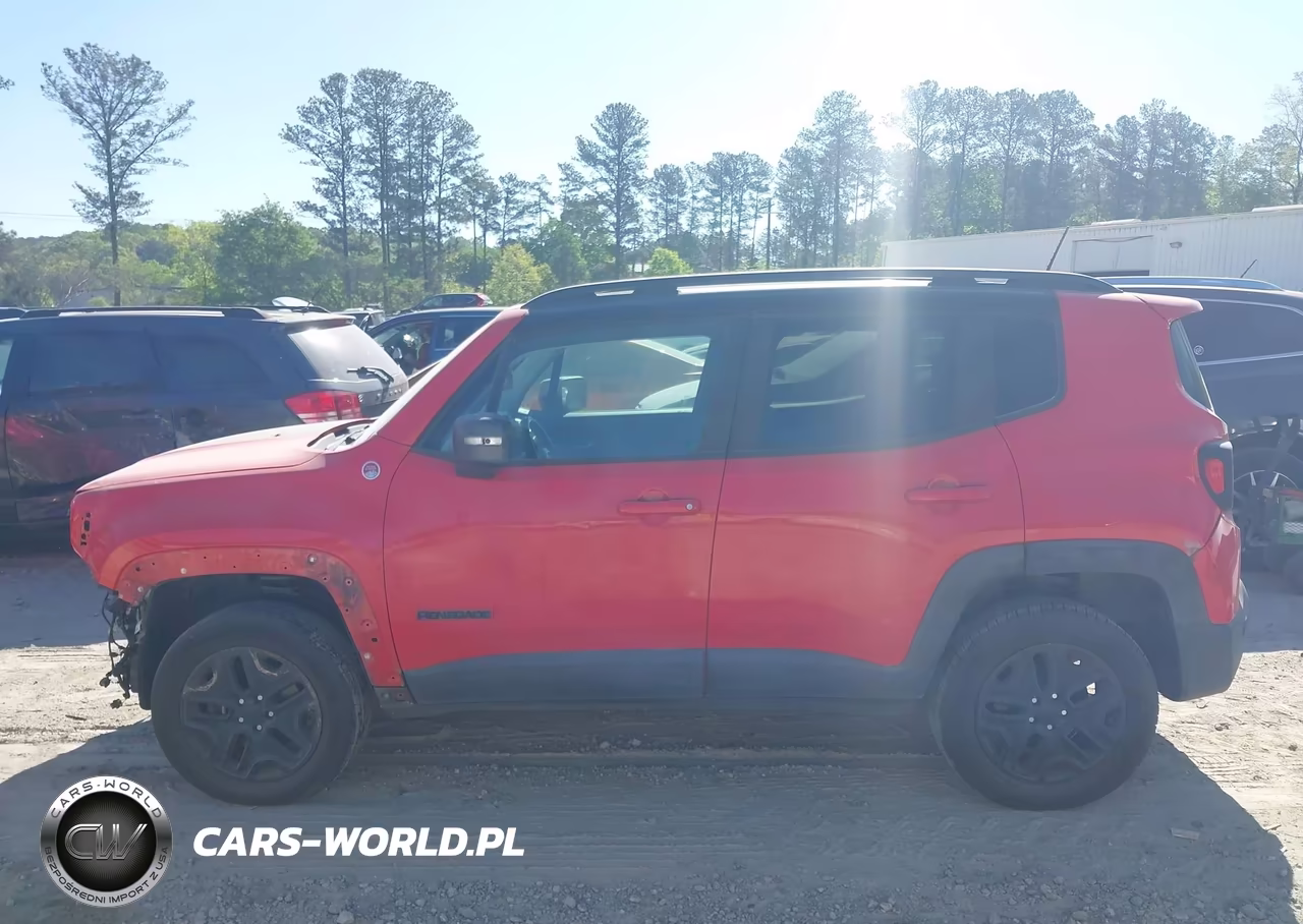 2018 Jeep Renegade Trailhawk 4X4 VIN:ZACCJBCB4JPH12378 - 15