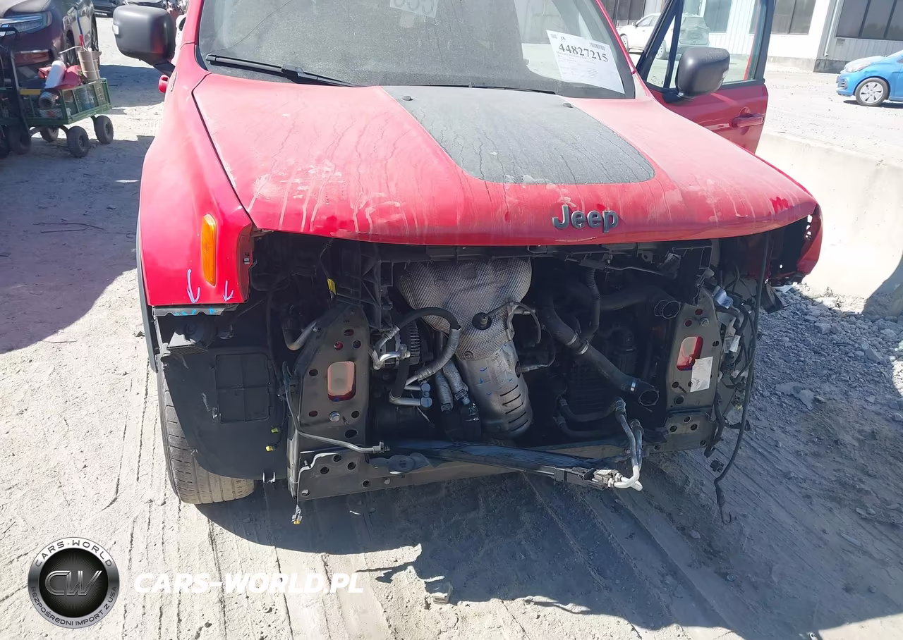 2018 Jeep Renegade Trailhawk 4X4 VIN:ZACCJBCB4JPH12378 - 6