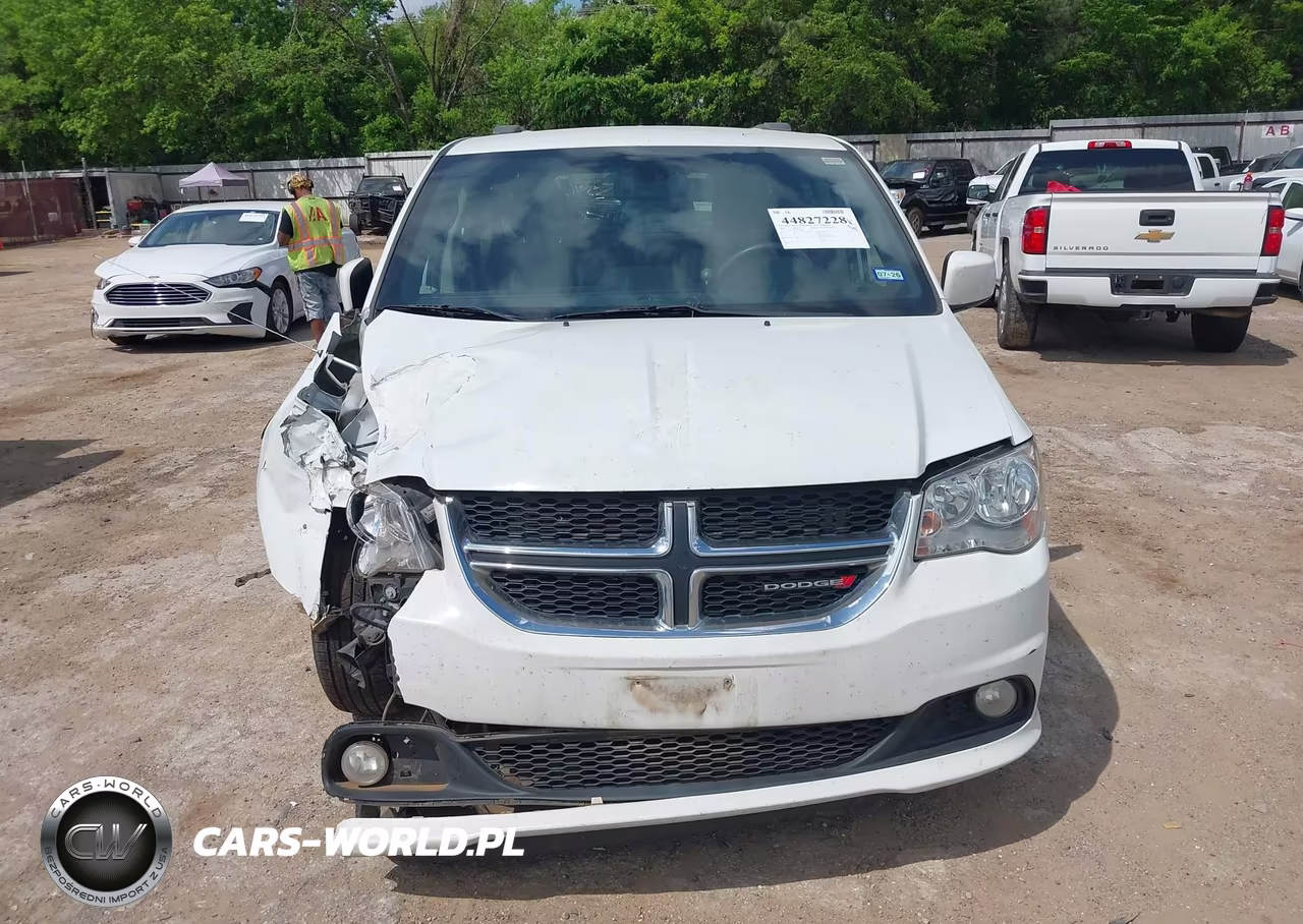 2018 Dodge Grand Caravan Sxt VIN:2C4RDGCG1JR300215 - 12