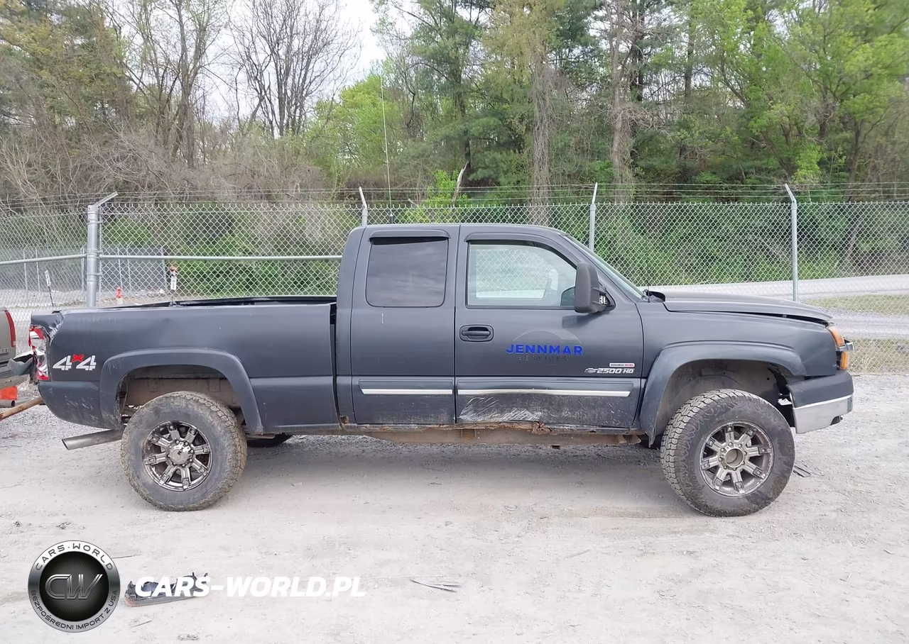 2004 Chevrolet Silverado 2500Hd Ls VIN:1GCHK29264E295319 - 13