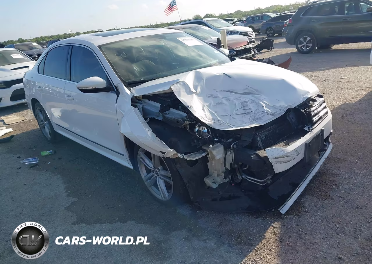 2012 Volkswagen Passat 3.6L V6 Sel Premium