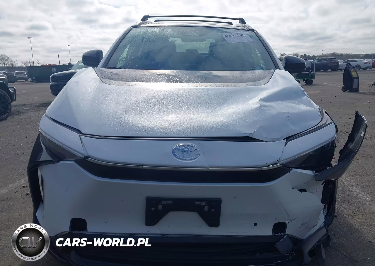 2025 Toyota Bz4X Xle VIN:JTMAAAAA5SA068676 - 12