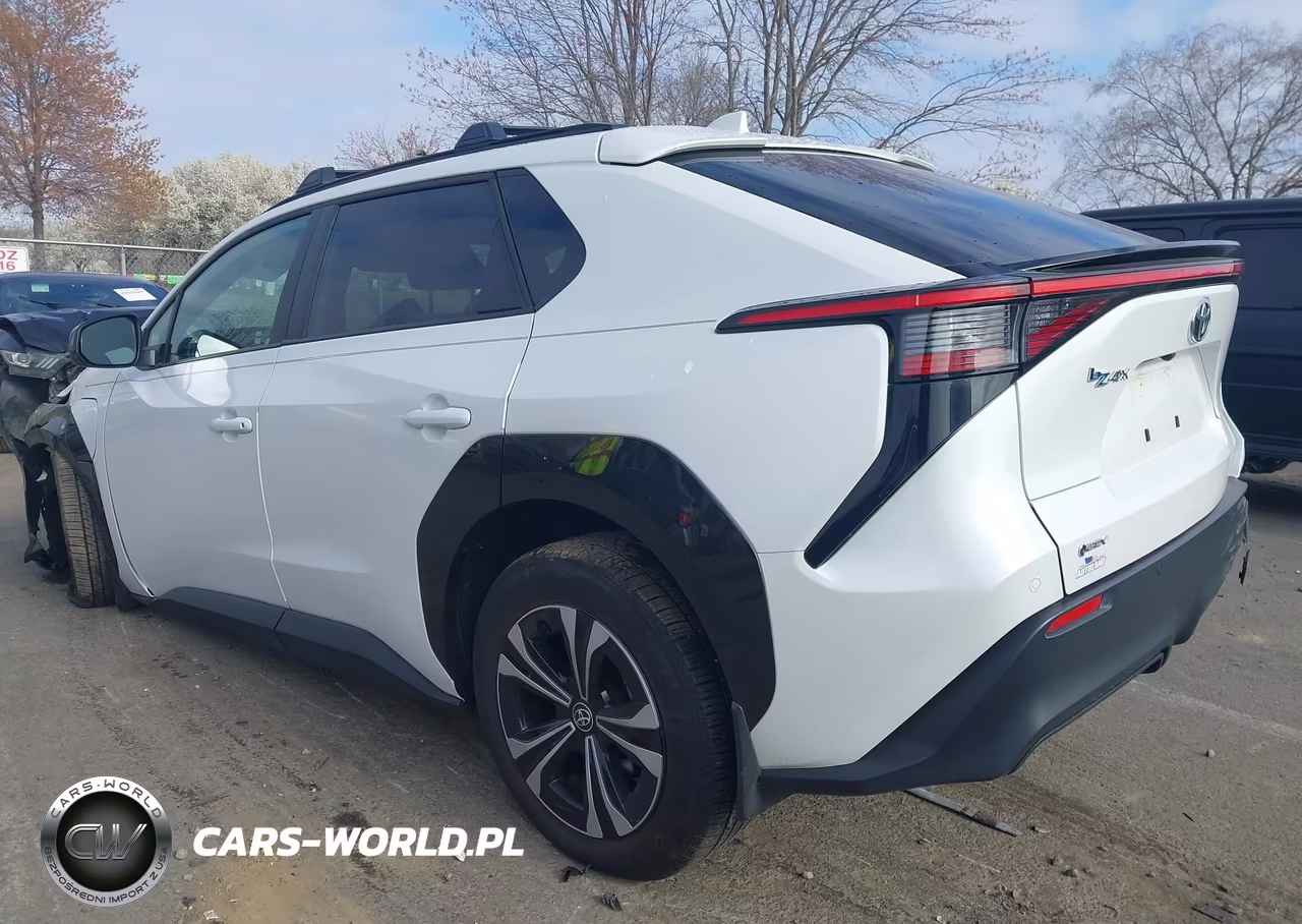 2025 Toyota Bz4X Xle VIN:JTMAAAAA5SA068676 - 3