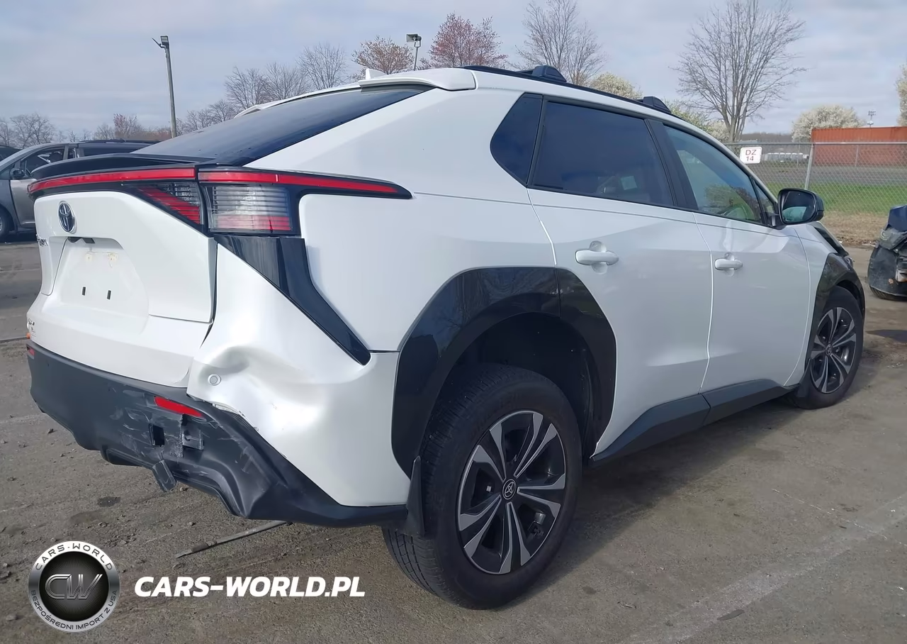 2025 Toyota Bz4X Xle VIN:JTMAAAAA5SA068676 - 4