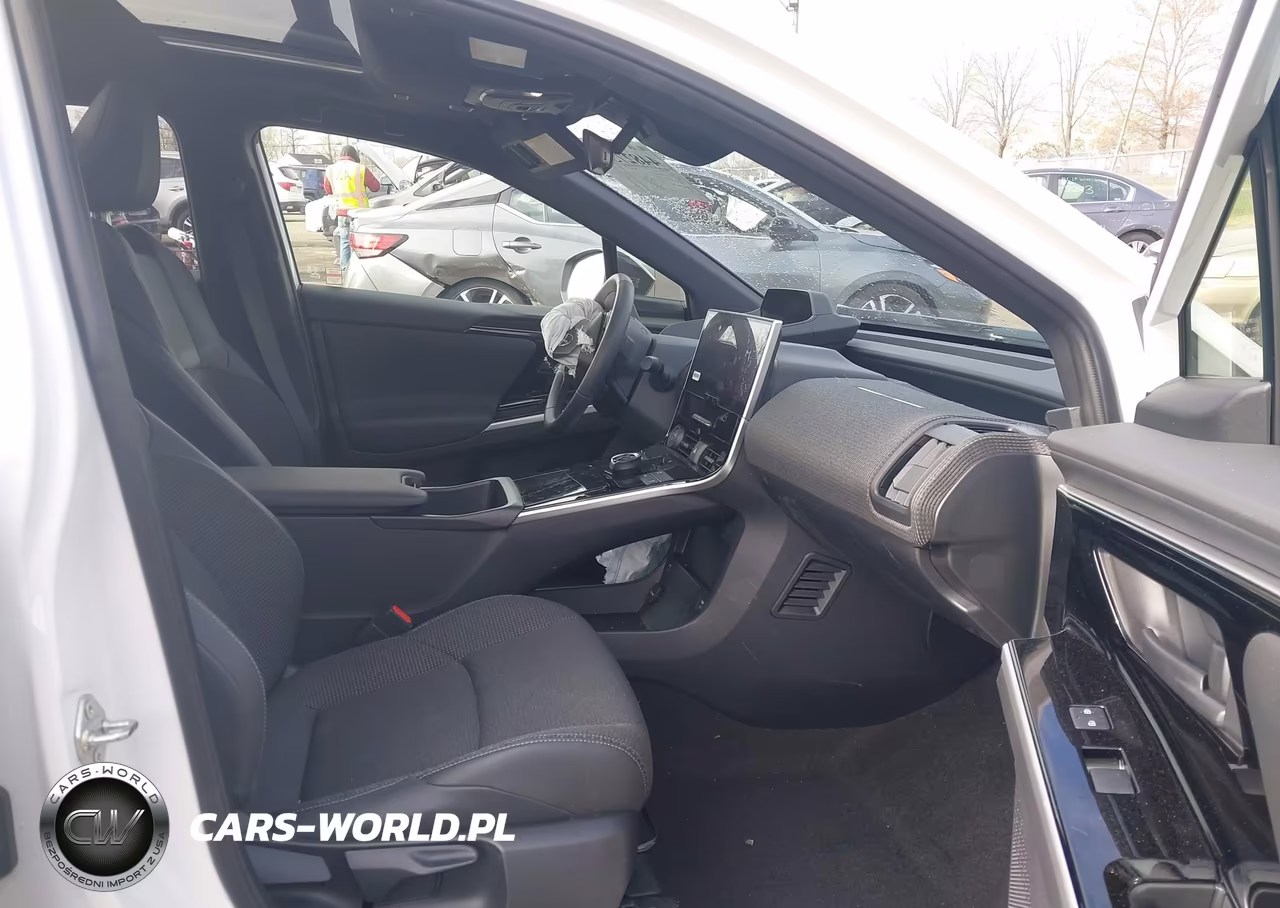 2025 Toyota Bz4X Xle VIN:JTMAAAAA5SA068676 - 5