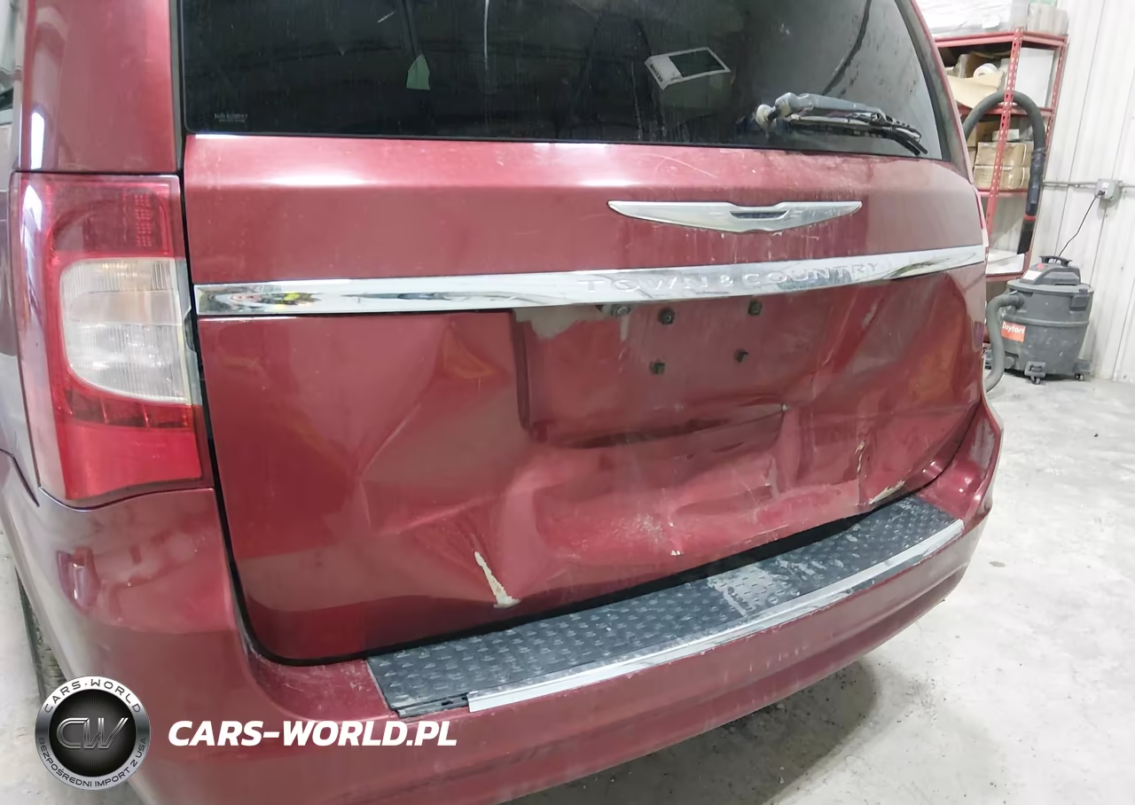 2013 Chrysler Town & Country Touring VIN:2C4RC1BG8DR677758 - 6