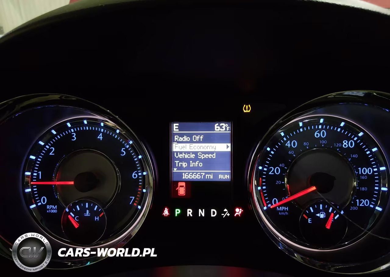 2013 Chrysler Town & Country Touring VIN:2C4RC1BG8DR677758 - 7