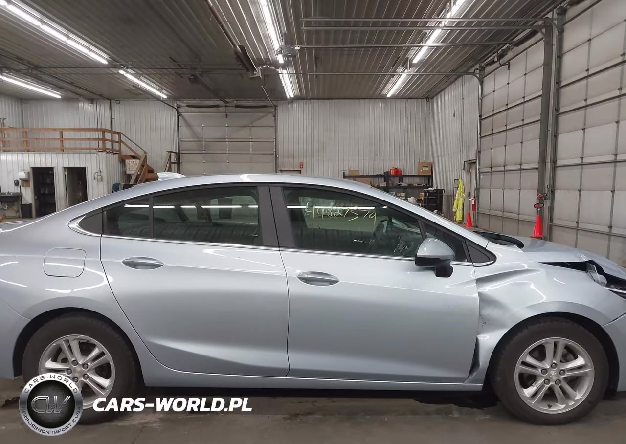 2018 Chevrolet Cruze Lt Auto VIN:1G1BE5SM4J7136592 - 14
