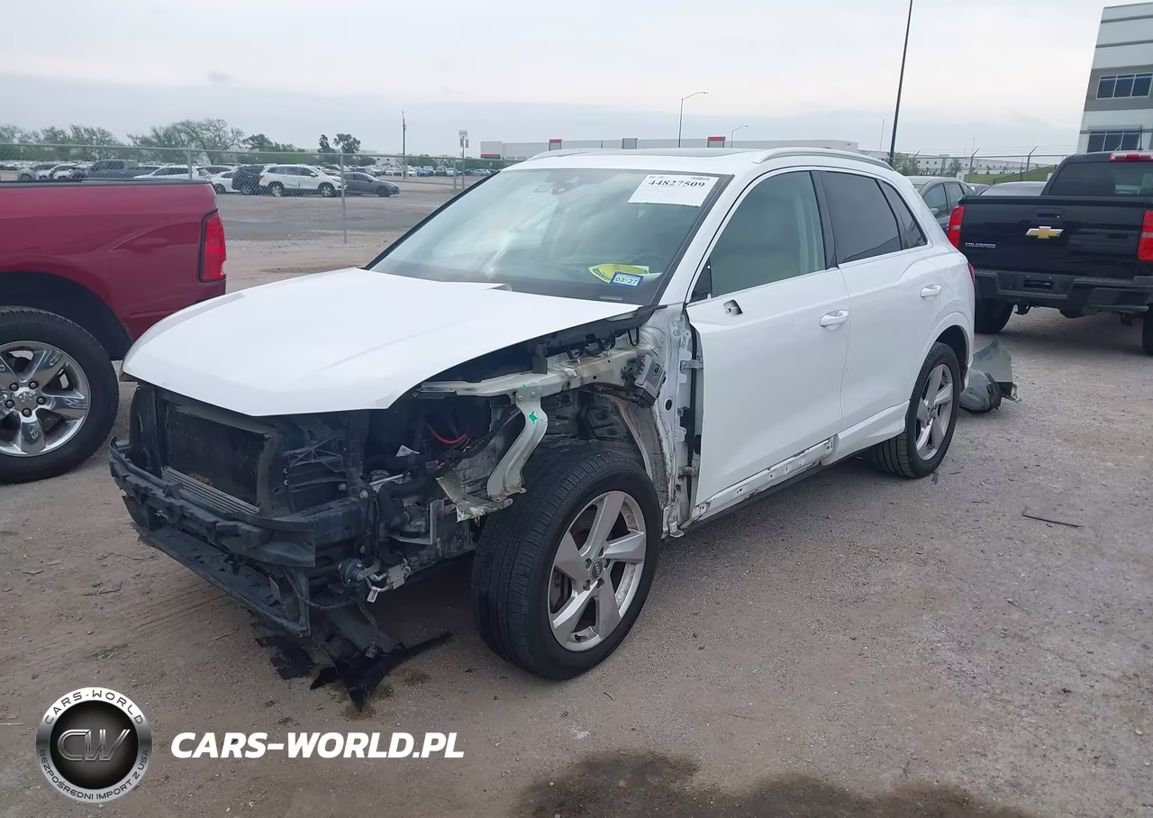 2020 Audi Q3 Premium 45 Tfsi Quattro Tiptronic VIN:WA1AECF34L1106467 - 2